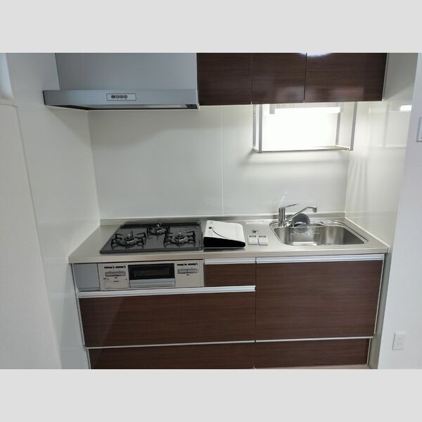 アマービレ成田203号室 システムキッチン