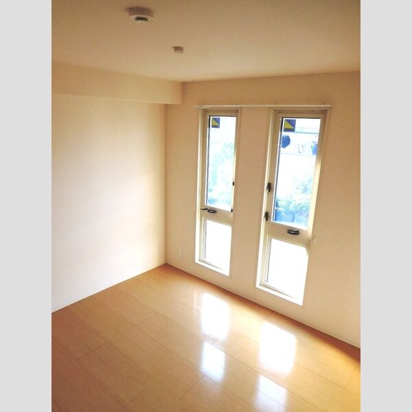 Est Village リビング