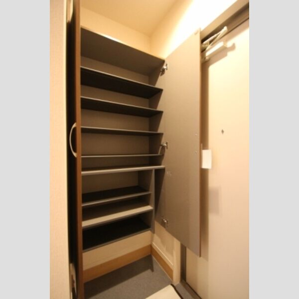 ヴェルデ大島田 シューズBOX