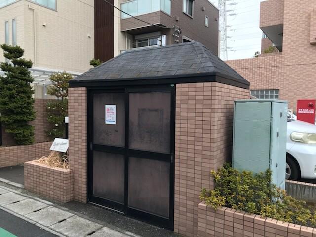 コンフォートグリーン4階 ごみ置場