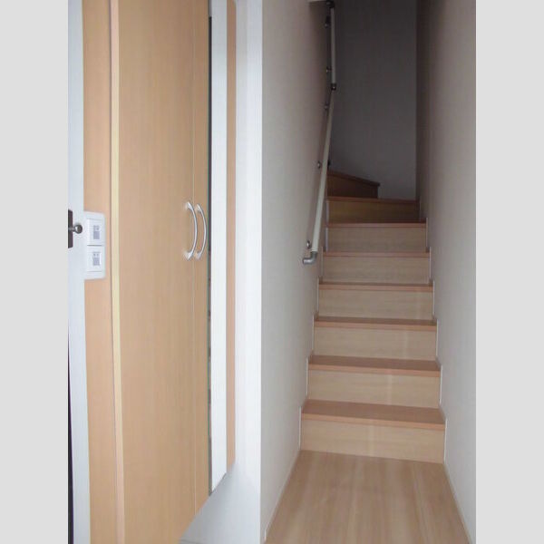 サザンハート吉岡　B棟 玄関