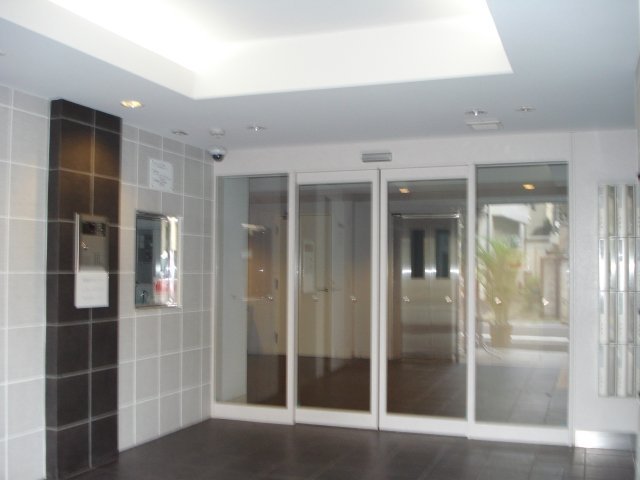 ランドスクエア板橋202号室 エントランス