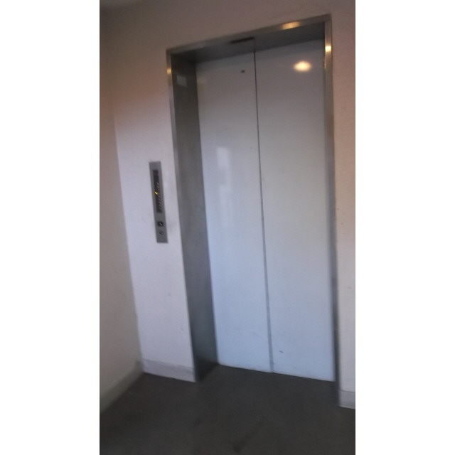 フラッツ1000210号室 エレベーター