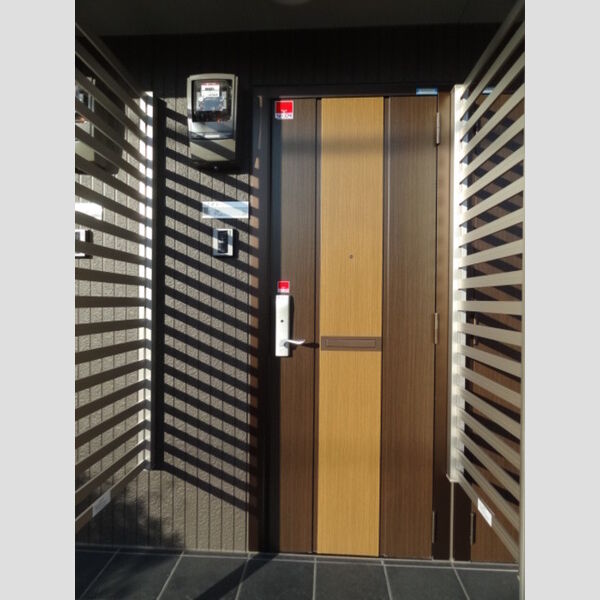 サウスユーコート201号室 玄関(カード鍵)