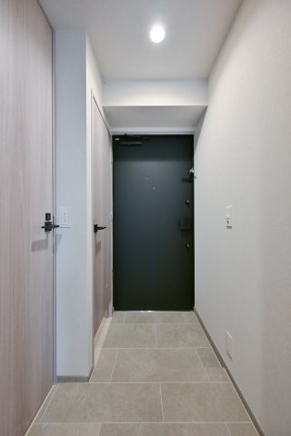 リビオメゾン西麻布502号室 玄関