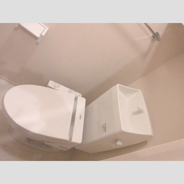 メゾン フォンティーヌ 温水洗浄暖房便座