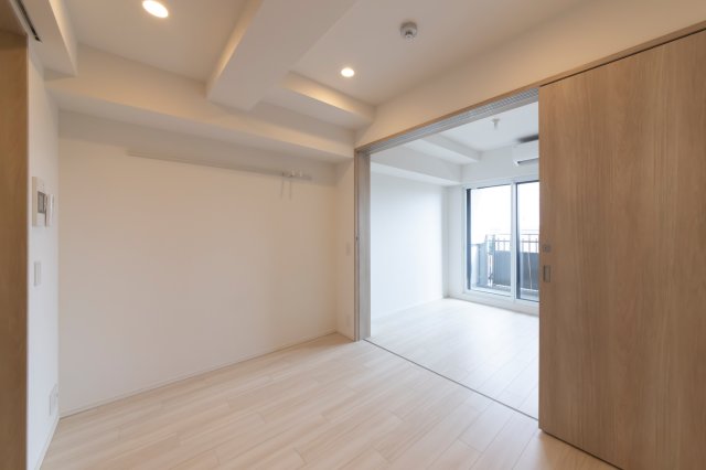 RESIDENCE　KOENJI518号室 リビング