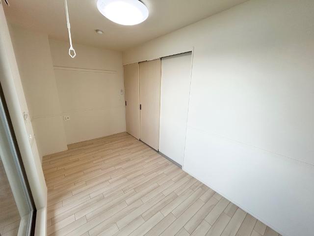 charme・toit（シャルム・トワ）206号室 洋室