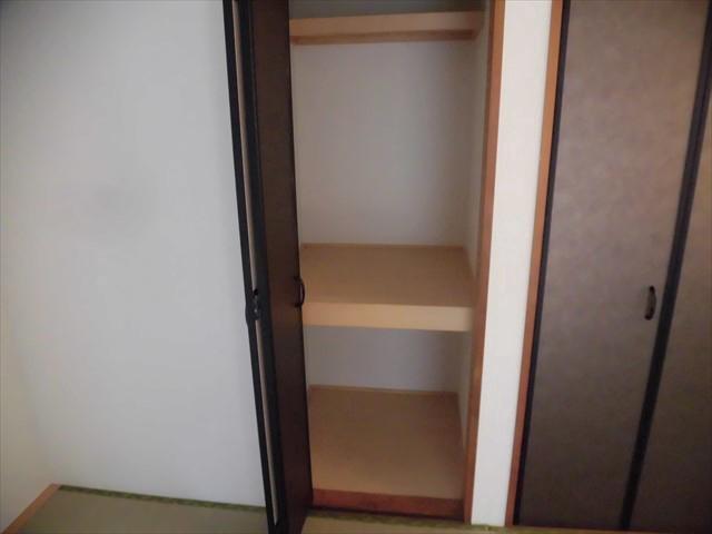 ラルジュ・アイ 収納