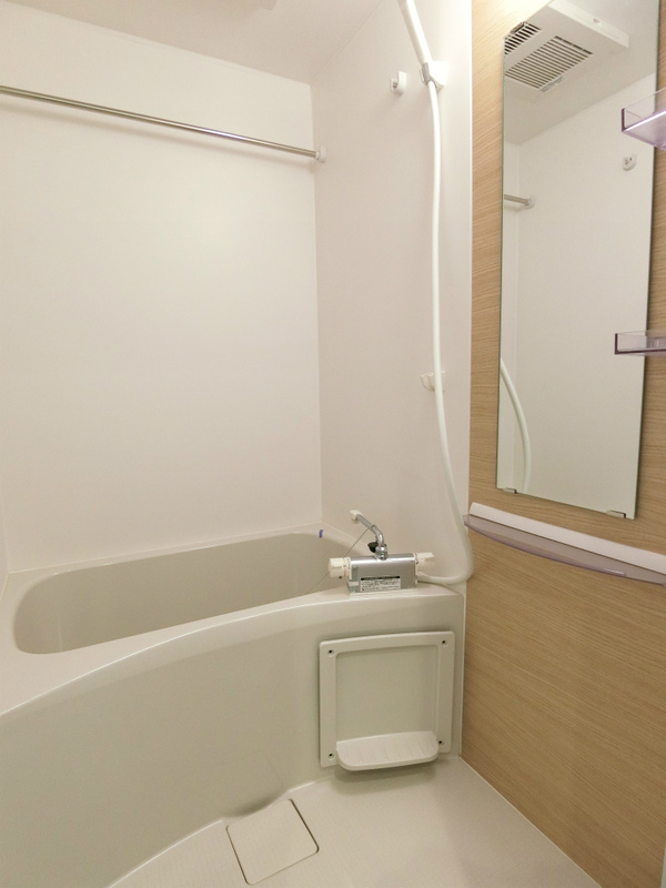 リブリ・ロコロ4階 お風呂