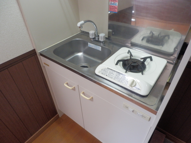 アーバンスクエア江原町Ａ棟0202号室 キッチン