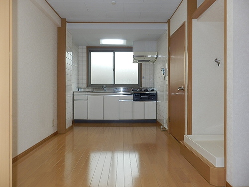 浅野レジデンス2階 ダイニングキッチン　※2021年7月撮影