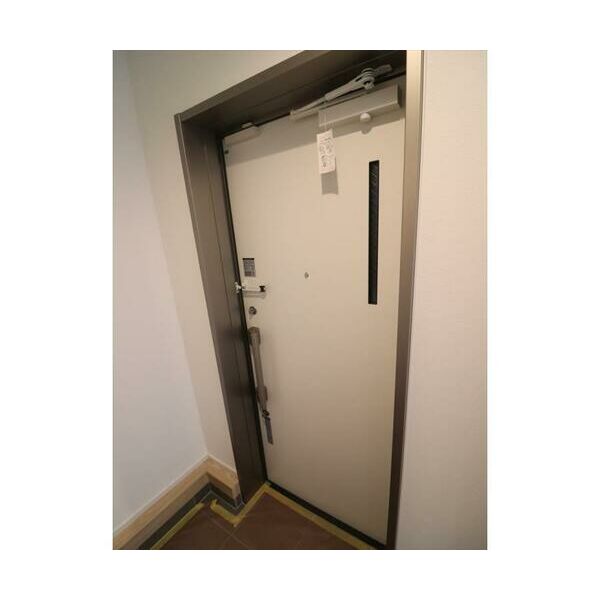 fiori202号室 玄関