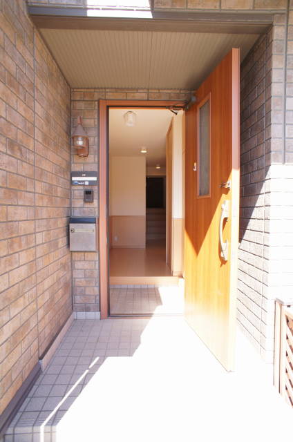 ブライトなかにし壱番館 玄関