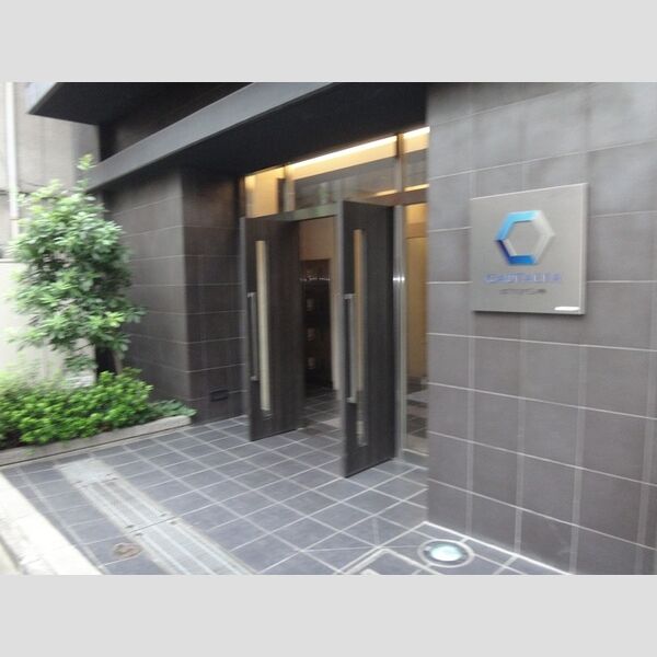 カスタリア三ノ輪 エントランス