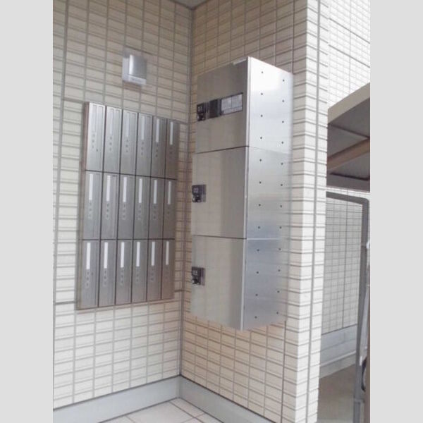 ソレイユ　C105号室 宅配ボックス