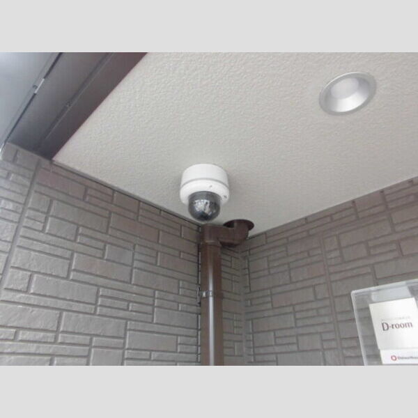 ラ・サカン 防犯カメラ