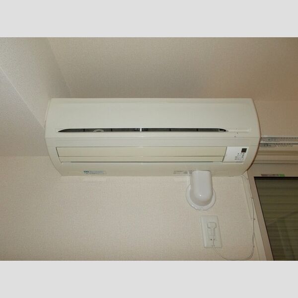 ラマージュⅡ106号室 エアコン