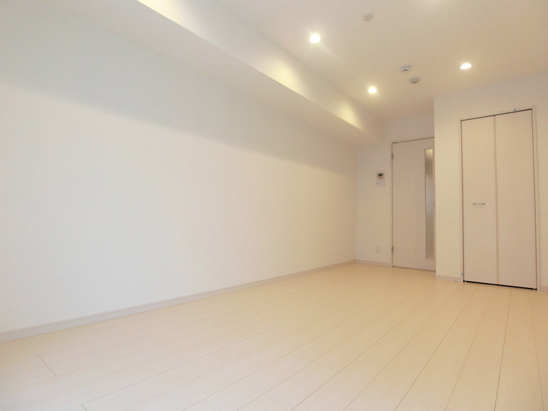 リブリ・Y's諏訪町 内観