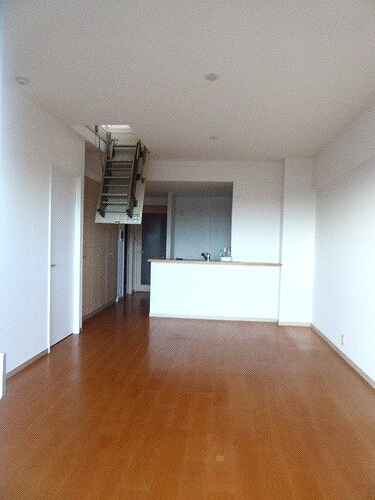 ザ・ガーデンプレミアム リビングダイニング　※前回募集時2024年10月の写真