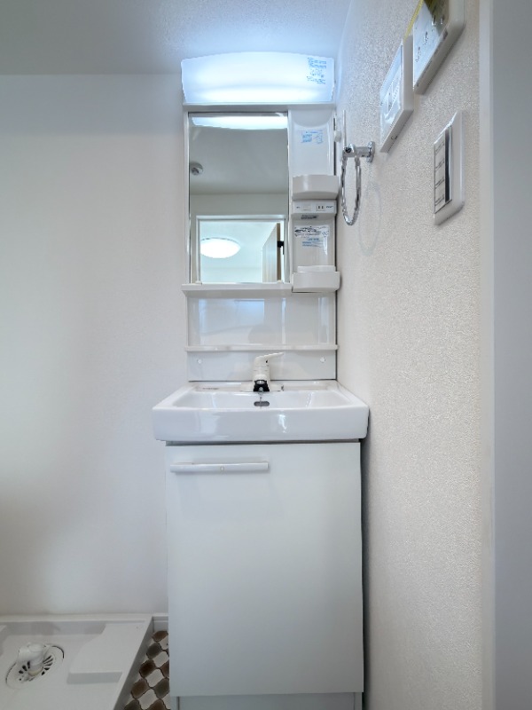 鳩ヶ谷フラッツ3階 同建物別部屋の参考画像