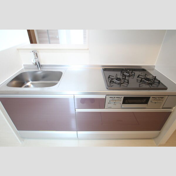 グランドゥール　シャルマン301号室 3口コンロシステムキッチン