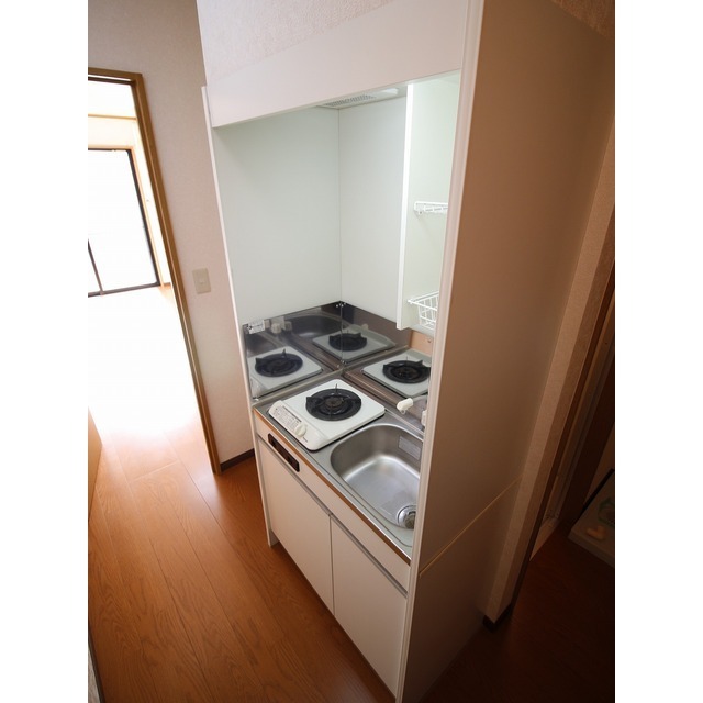 アムール 日進106号室 キッチン