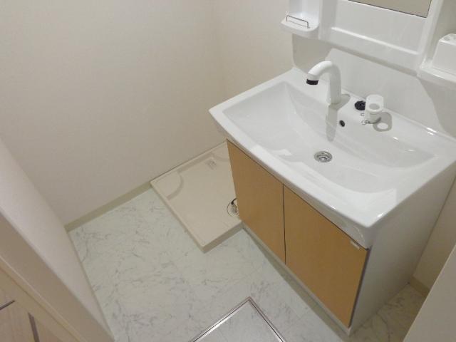 プランドール102号室 脱衣所