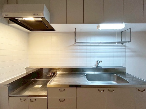 ハイム下鶴間302号室 キッチン