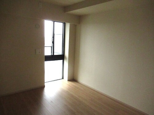 ライオンズタワー柏5階 洋室　※同タイプ別部屋2023年7月撮影