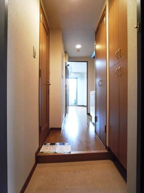 ミリオンガーデン早稲田 玄関