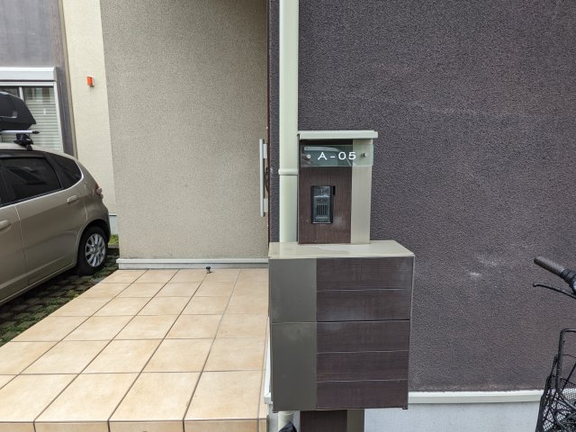 ガーデン上用賀ハウス エントランス