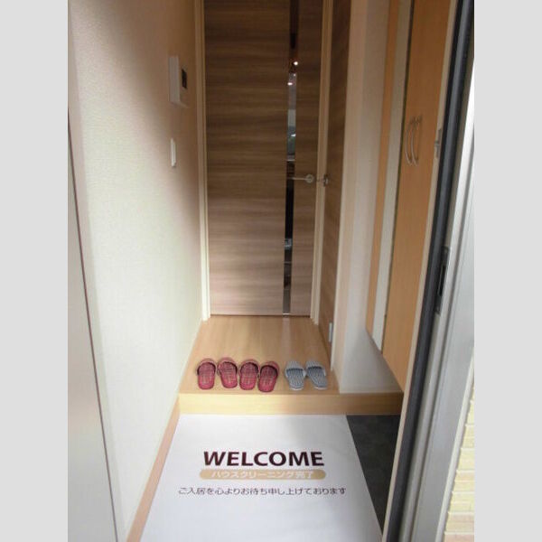 クレイドル103号室 玄関内