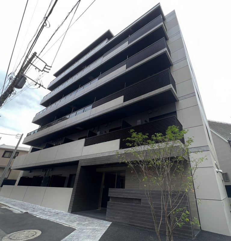 ロイジェント大山西町6階 外観