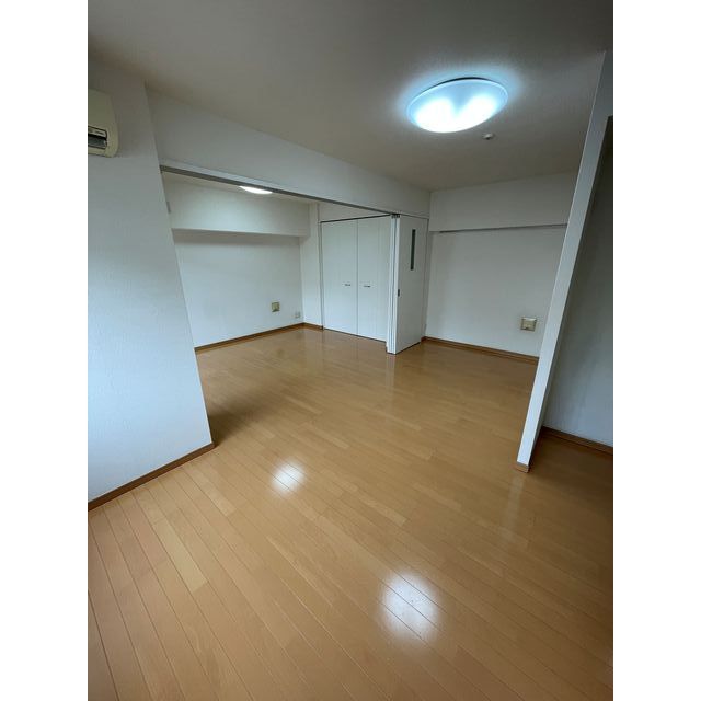 クレアシオン浅草Ⅱ リビング