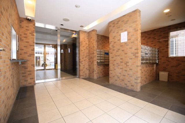 ヴェルト西大島グラーセ12階 エントランス