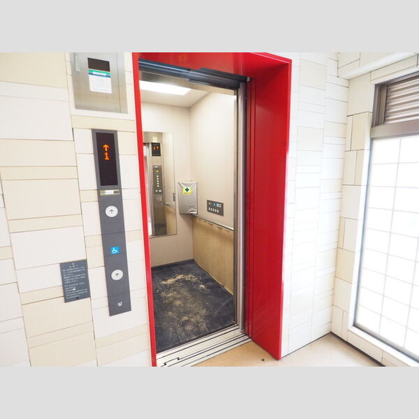 グランディール はるひ野307号室 エレベーター