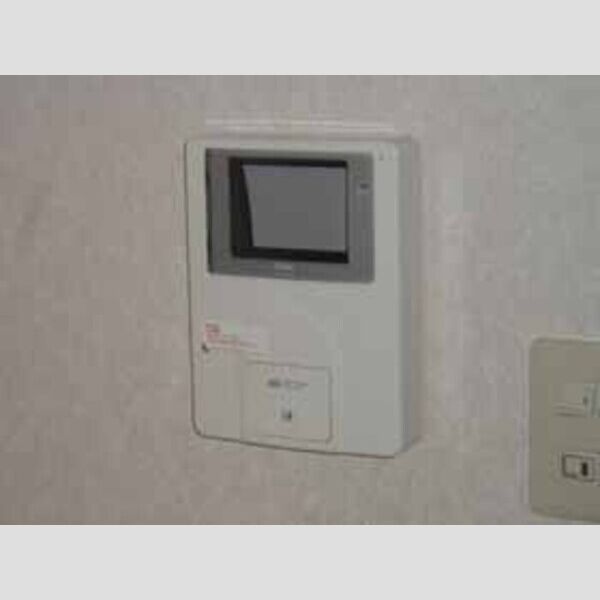 シャトーブリリアント101号室 TVドアホン