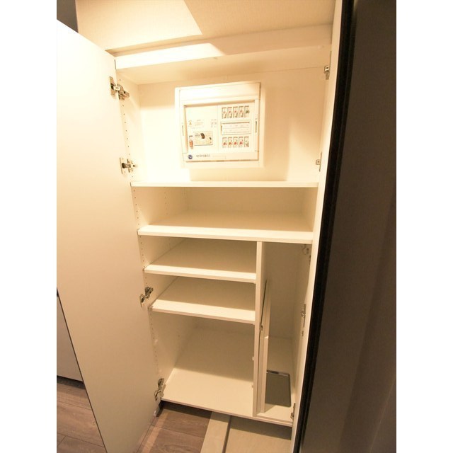 ルネサンスコート上野入谷 内観