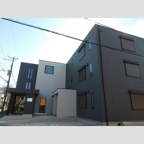 Buena Venir(ブエナ　ヴェニール)201号室 外観