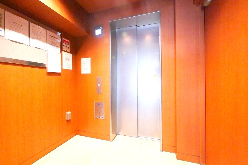 PREMIUM　CUBE　日本橋浜町 外観