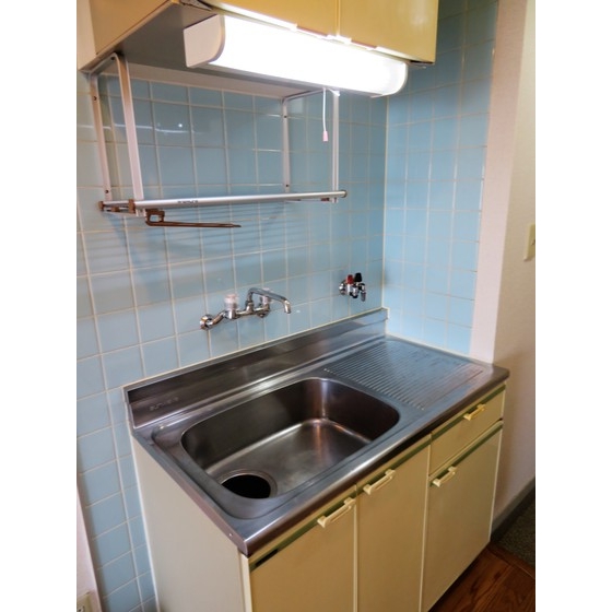 エレガンス綾瀬６0205号室 キッチン