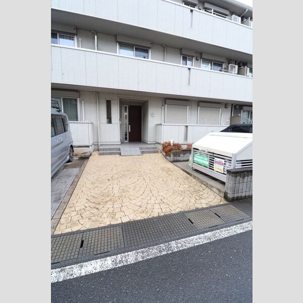 グレイスコート エントランス