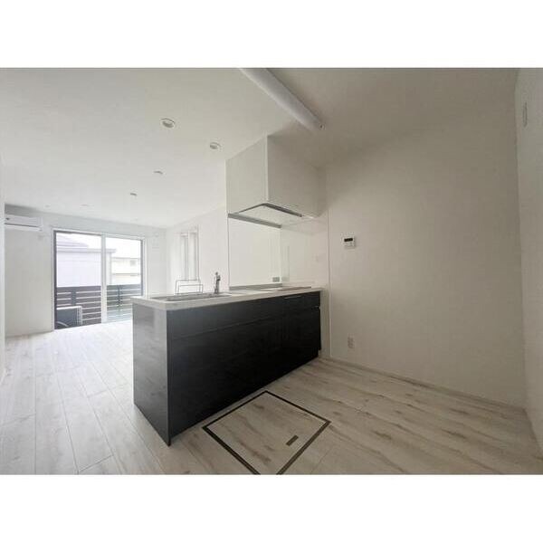 グランシャリオ102号室 リビング