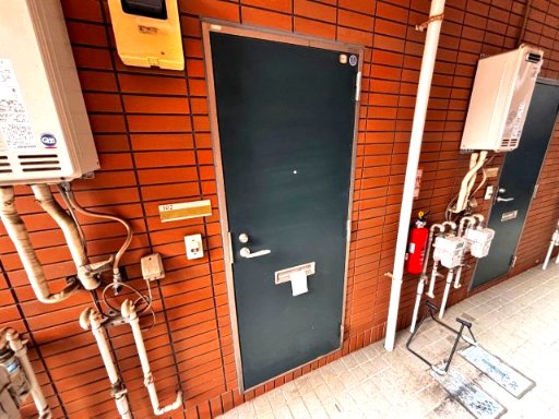 リエス稲田堤102号室 玄関