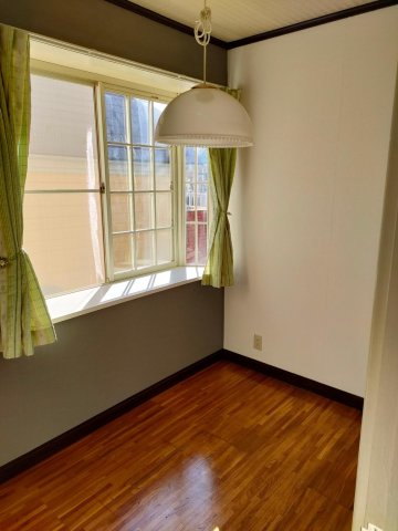 東道野辺小泉邸 2階3帖洋室