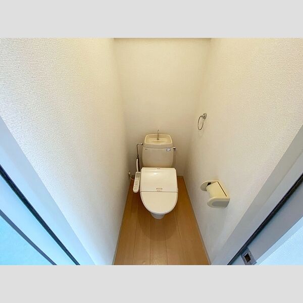 プレミールB105号室 温水洗浄暖房便座