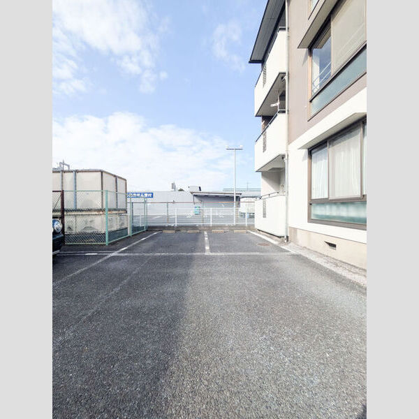 メゾンセピア　C303号室 駐車場