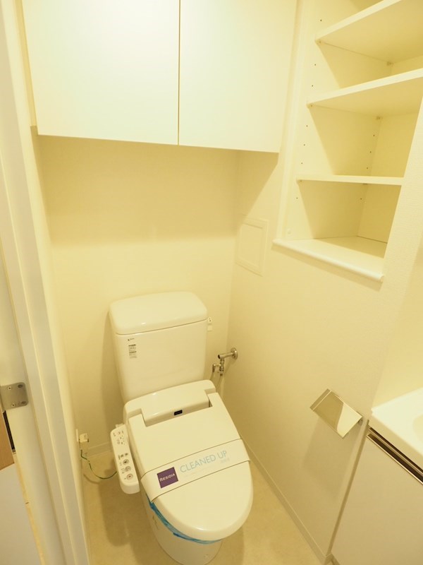 レジディア笹塚Ⅱ1階 トイレ