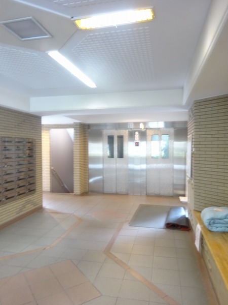 朝日パリオ鐘ケ淵 エントランス